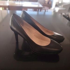 Calvin Klein Odette Leather Platform Heel Size 7